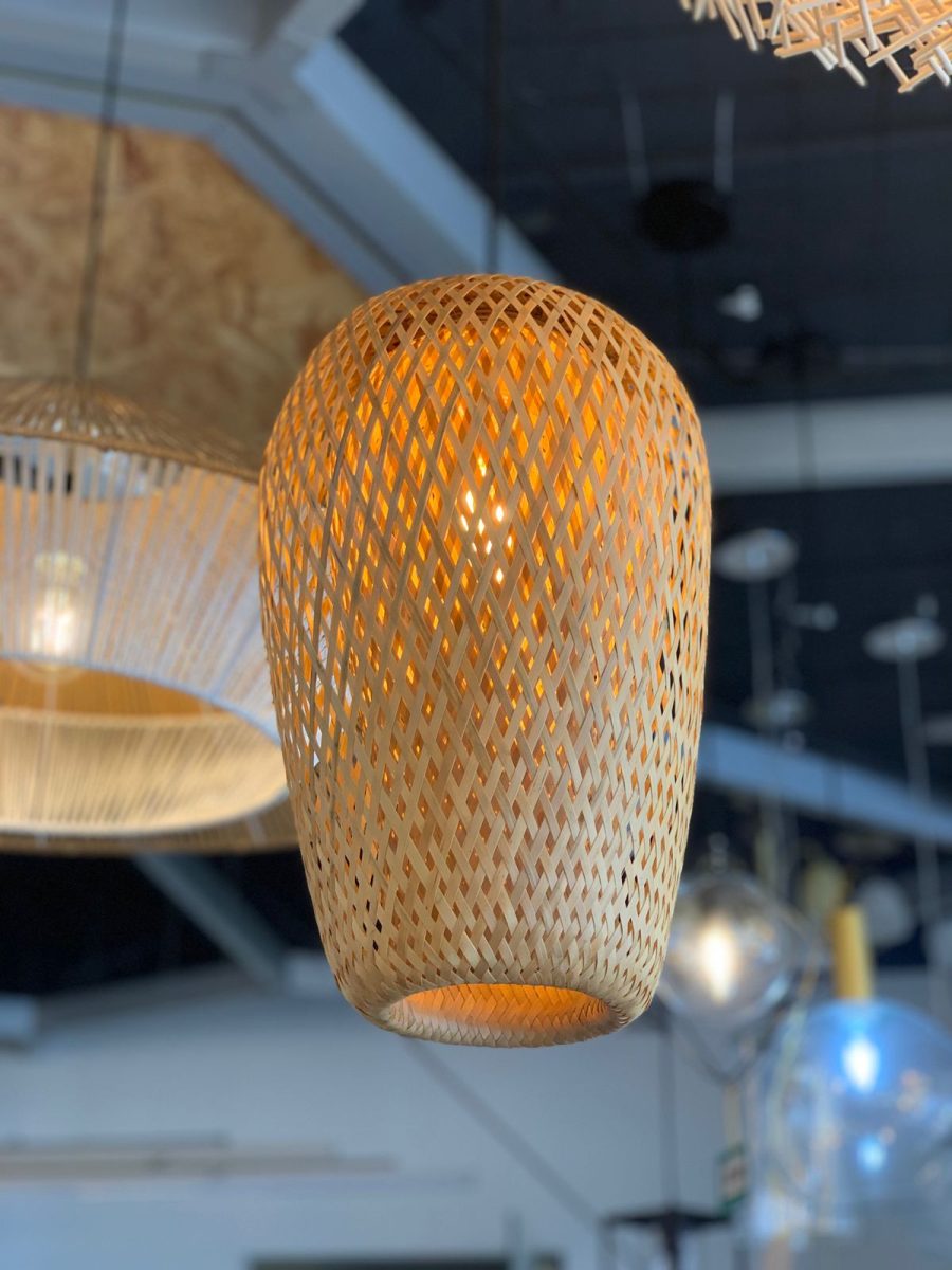 LÁMPARA DECORATIVA DE RATTAN LARGA COD. 3288