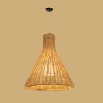 LÁMPARA DECORATIVA DE RATTAN TIPO CONO COD.3339