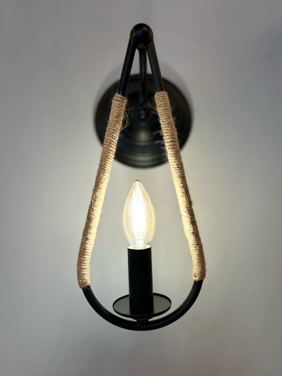 APLIQUE DECORATIVO NEGRO CON SOGA OVALADA 13CM*33CM E27 COD.4662
