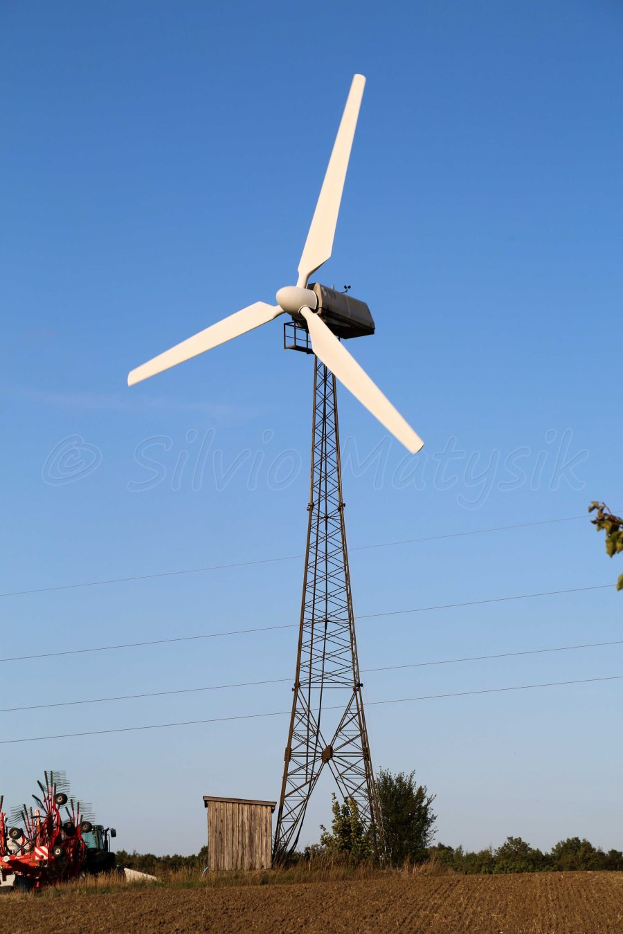 GENERADOR EÓLICO WIND-7 (7 KILOS)